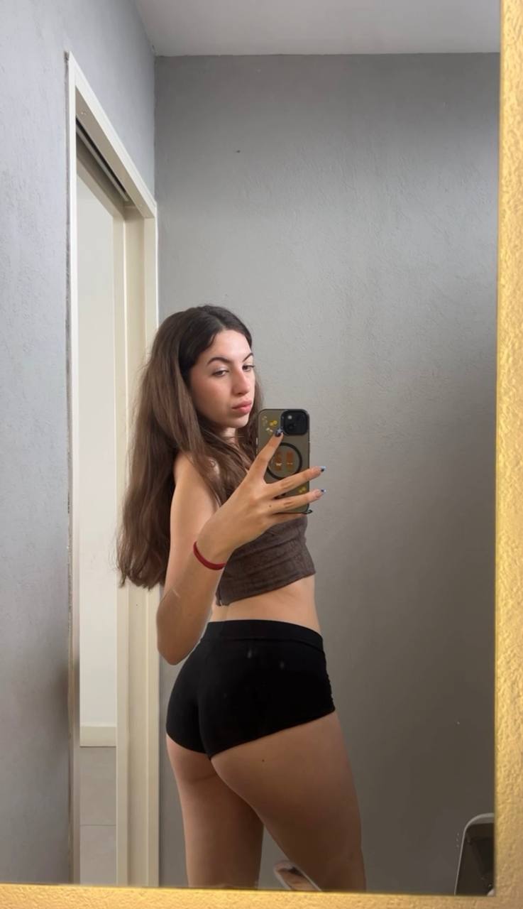 Amber in her underwear in Vatican